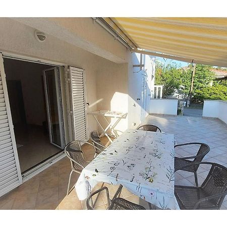 Apartments & Room Masa สตารีกราด-ปาเคลนีซา ภายนอก รูปภาพ