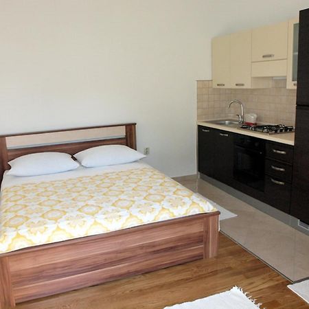 Apartments & Room Masa สตารีกราด-ปาเคลนีซา ห้อง รูปภาพ